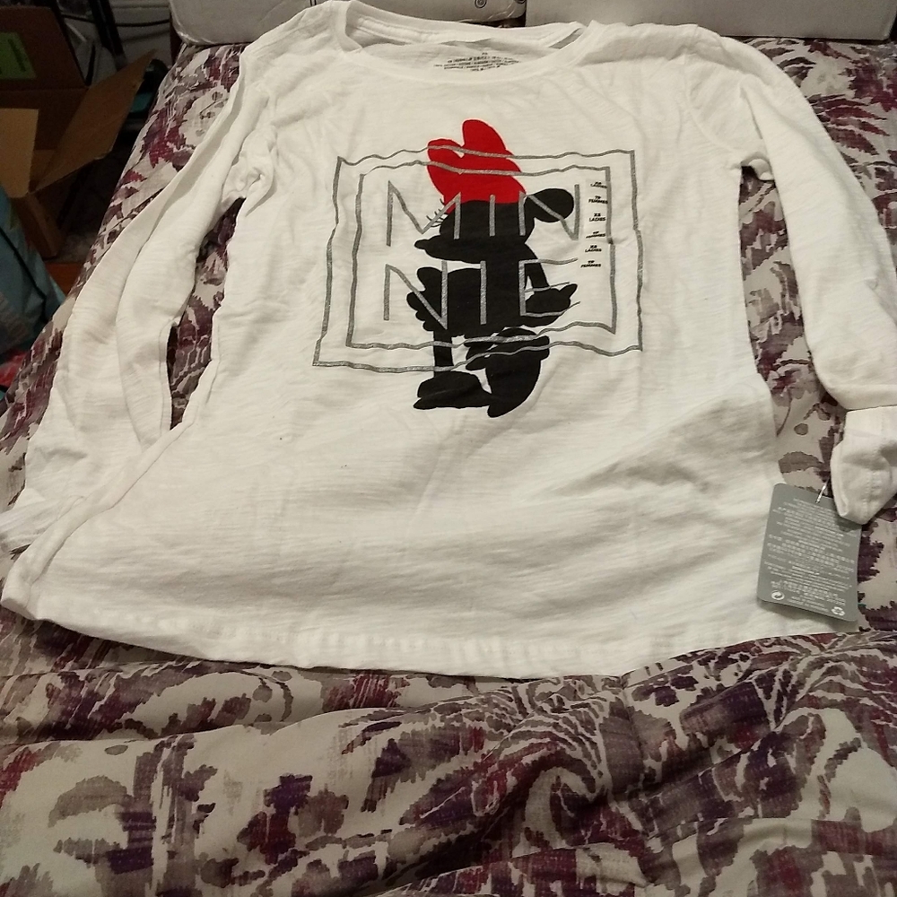 Disney Store long sleeve Minnie shirt Size XS Women's NWT - Picture 2 of 2